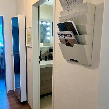 Business Suedwest Apartament *